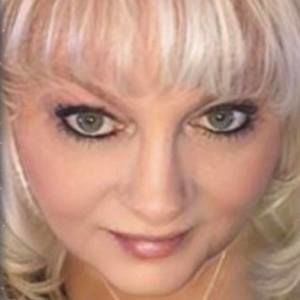 Meet your Posher, Joyce